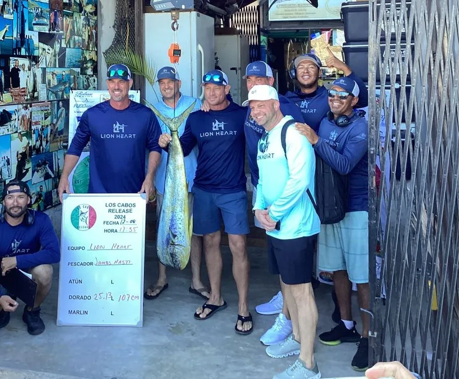 Lion Heart team at Los Cabos Release Tournament 2024 with trophy dorado Cabo San Lucas